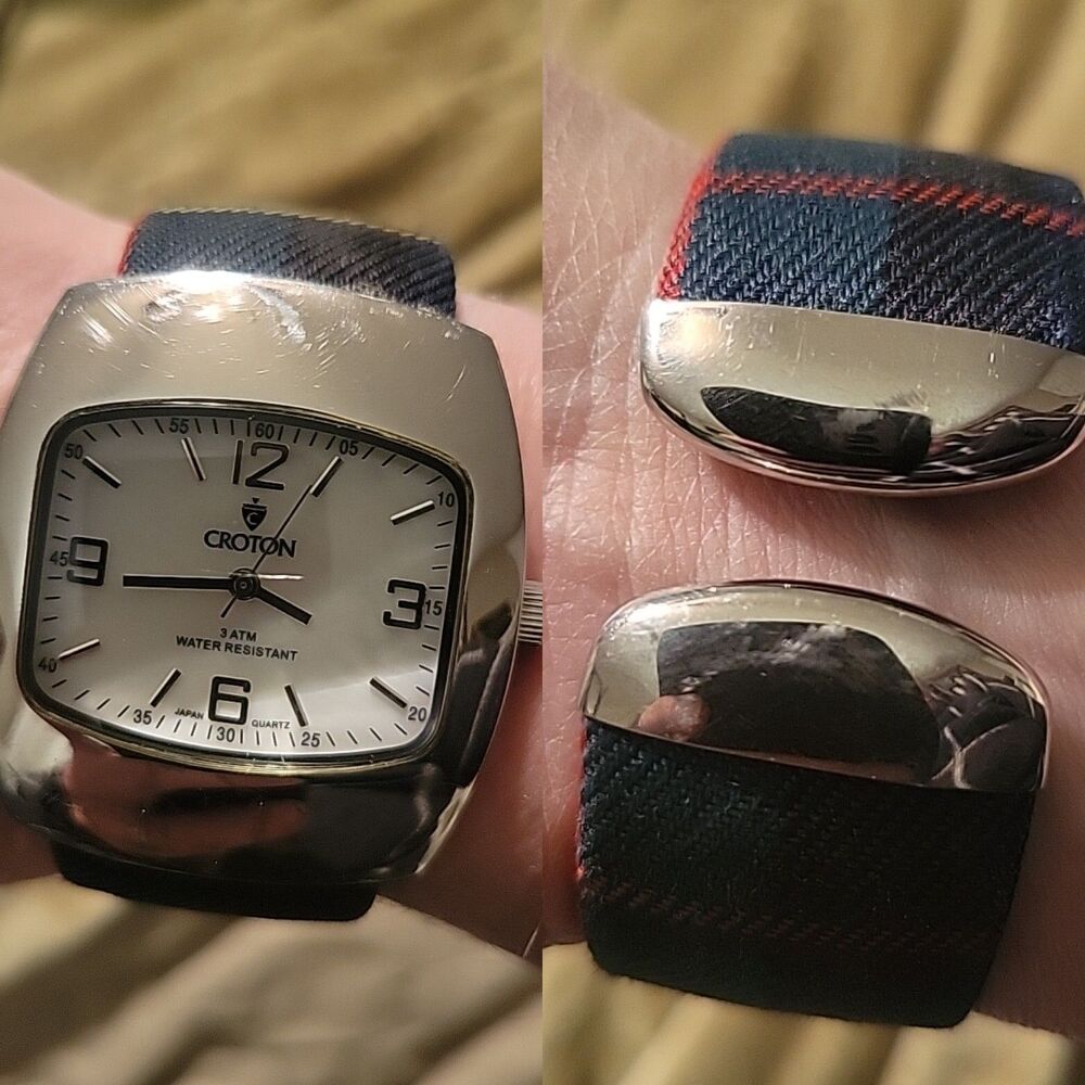 Rare  Ladies CROTON  Silver Tone Green Plaid Luxury Bracelet Bangle Watch